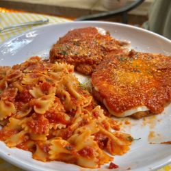 Antonio Ristorante - Pollo Alla Parmigiana