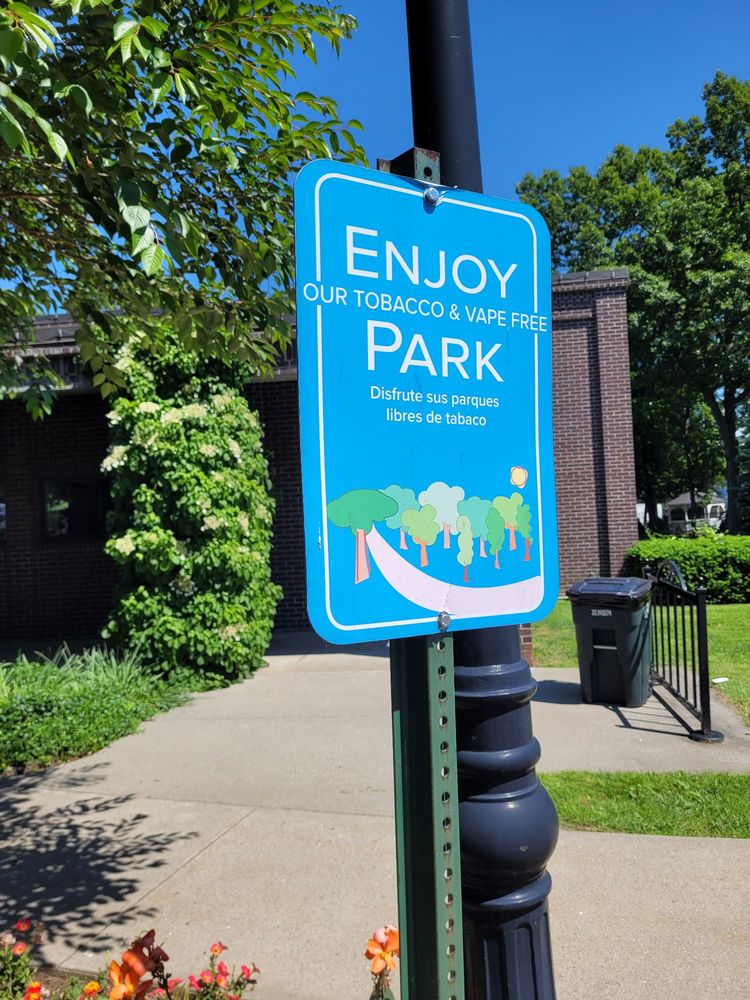 COE MEMORIAL PARK Updated October 2024 27 Photos 101 Litchfield