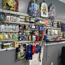 Golden Fiber Smoke Shop - Many items to choose from that other smoke shops don't have 
