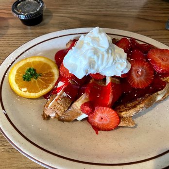 Butch's Place - Strawberry cheesecake French toast so yummmy! - Breakfast & Brunch Near Me - Erie, Pennsylvania Butch's Place - Strawberry cheesecake French toast so yummmy! - Breakfast & Brunch Near Me - Erie, Pennsylvania