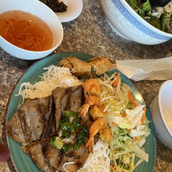 Pho Xe Lua - Vietnamese Near Me - Sacramento, California