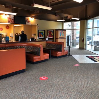 Round Table Pizza - Take out only until remodel is finished.  Still serving great pizza! - Pizza Near Me - Lynnwood, Washington