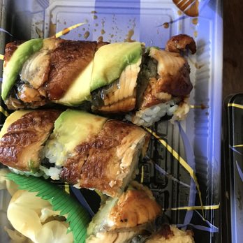 Vic's Sushi Rosemont - King dragon roll - Sushi Bars Near Me - Bryn Mawr, Pennsylvania Vic's Sushi Rosemont - King dragon roll - Sushi Bars Near Me - Bryn Mawr, Pennsylvania
