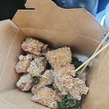 Quickly - I can't believe this is it for my popcorn chicken. I counted 12 pieces of chicken and 3 basil leaves. Paid 8.99..crazy!. Not happy. - Bubble Tea Near Me - Pleasanton, California Quickly - I can't believe this is it for my popcorn chicken. I counted 12 pieces of chicken and 3 basil leaves. Paid 8.99..crazy!. Not happy. - Bubble Tea Near Me - Pleasanton, California