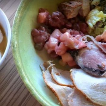 Segundo Dining Commons - Cafeteria Near Me - Davis, California