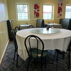 China Town Restaurant - Lazy Susan to easily pass around food!