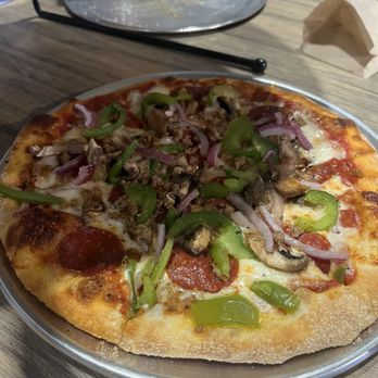 Rock'n Dough - USA USA Pizza  10" - Pizza Near Me - Nashville, Tennessee