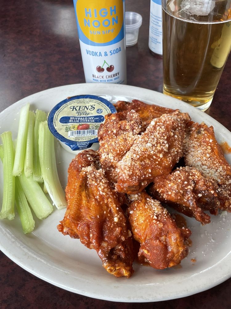 AMHERST PIZZA & ALE HOUSE Updated August 2024 206 Photos & 184