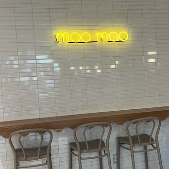 Moo Moo Mia - Ice Cream & Frozen Yogurt Near Me - Monrovia, California