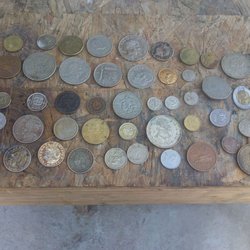Numismática León. - En mexicanas tengo estás me podrían dar informes de sus valores tengo desde 1890 hasta 2000 pasando por todos los años