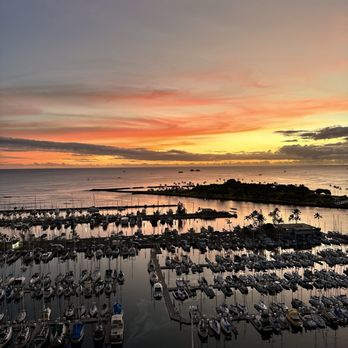 Prince Waikiki - Sunset Oceanview Room - Hotels Near Me - Honolulu, Hawaii Prince Waikiki - Sunset Oceanview Room - Hotels Near Me - Honolulu, Hawaii