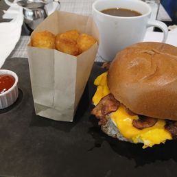 Breakfast sandwich with tater tots. Breakfast sandwich with tater tots.