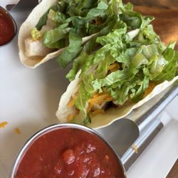 Bonavista Brewing - Bonavista Brewing - chicken tacos