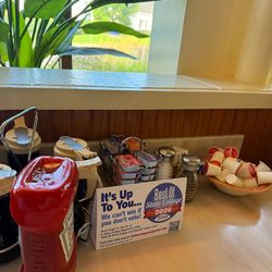 Very nice to have to ask for more jelly or 1/2 and 1/2