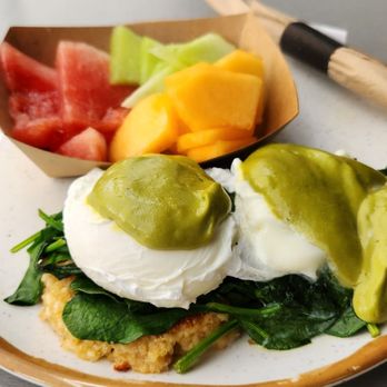 Basecamp Dinette - Quinoa Eggs Benedict - Cafes Near Me - Burbank, California Basecamp Dinette - Quinoa Eggs Benedict - Cafes Near Me - Burbank, California