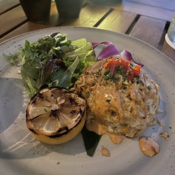 House Without A Key - Crab cake - Seafood Near Me - Honolulu, Hawaii