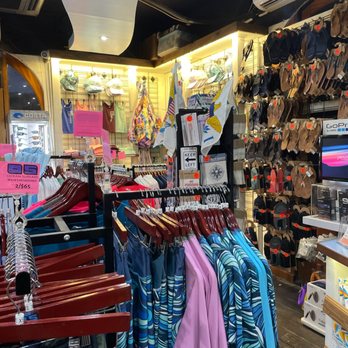 Ocean Surfari Retail Store - Sunglasses Near Me - Red Hook, Virgin Islands