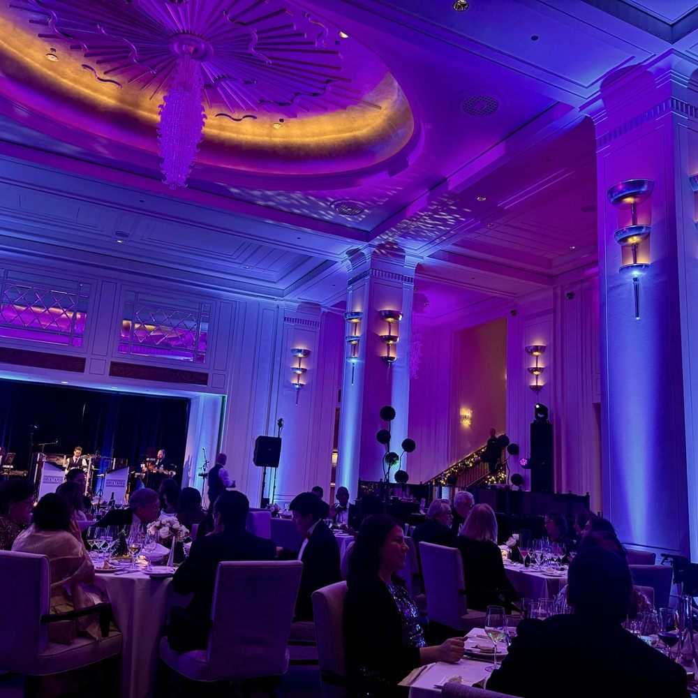 The Peninsula Chicago - Hotels Near Me - Chicago, Illinois