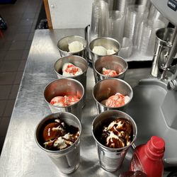 Motz’s Burgers - Motz's farm fresh dairy milkshakes