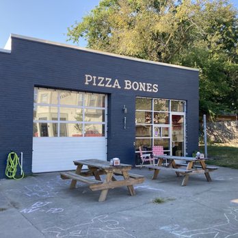 pizza bones - the outside of a pizza shop - Pizza Near Me - Richmond, Virginia pizza bones - the outside of a pizza shop - Pizza Near Me - Richmond, Virginia