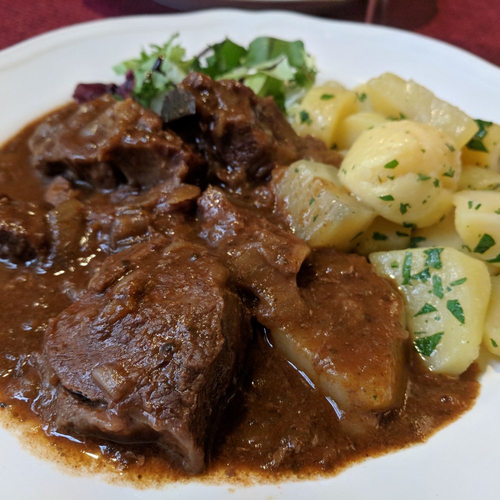 Restaurant beim Hofmeister - Goulash ! - Austrian Near Me - Vienna, 9 Restaurant beim Hofmeister - Goulash ! - Austrian Near Me - Vienna, 9