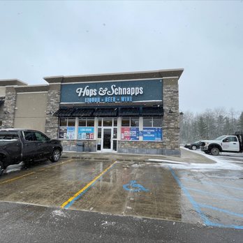 Hops & Schnapps - the front of the store - Convenience Stores Near Me - Gaylord, Michigan Hops & Schnapps - the front of the store - Convenience Stores Near Me - Gaylord, Michigan