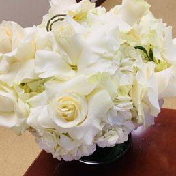 Elegant & Sophisticated arrangement. Elegant & Sophisticated arrangement.