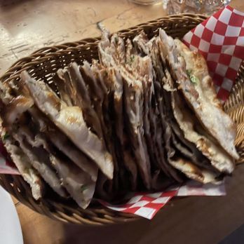 Rikki Tikki - Naan - Indian Near Me - Toronto, Ontario