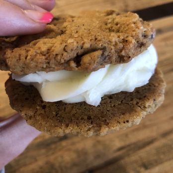 Cheesecakes by Alex - Oatmeal cookie sandwich - Bakeries Near Me - Greensboro, North Carolina Cheesecakes by Alex - Oatmeal cookie sandwich - Bakeries Near Me - Greensboro, North Carolina