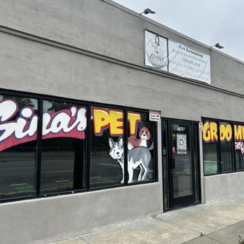 Gina's Clean & Cozy Petcare - Front entrance- sorry can't show inside since it wasn't open - Pet Groomers Near Me - Castro Valley, California Gina's Clean & Cozy Petcare - Front entrance- sorry can't show inside since it wasn't open - Pet Groomers Near Me - Castro Valley, California