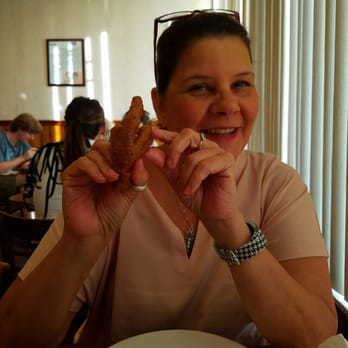 Kon Chau Restaurant - Chicken feet going down - Dim Sum Near Me - Miami, Florida