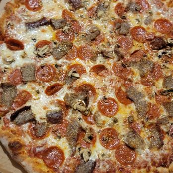 Solle’s Italian Pizza - Pepperoni, sausage, and mushrooms. - Italian Near Me - Tallahassee, Florida Solle’s Italian Pizza - Pepperoni, sausage, and mushrooms. - Italian Near Me - Tallahassee, Florida