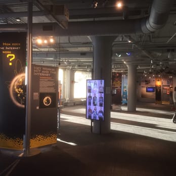 MIT Museum - 1st floor - Art Museums Near Me - Cambridge, Massachusetts