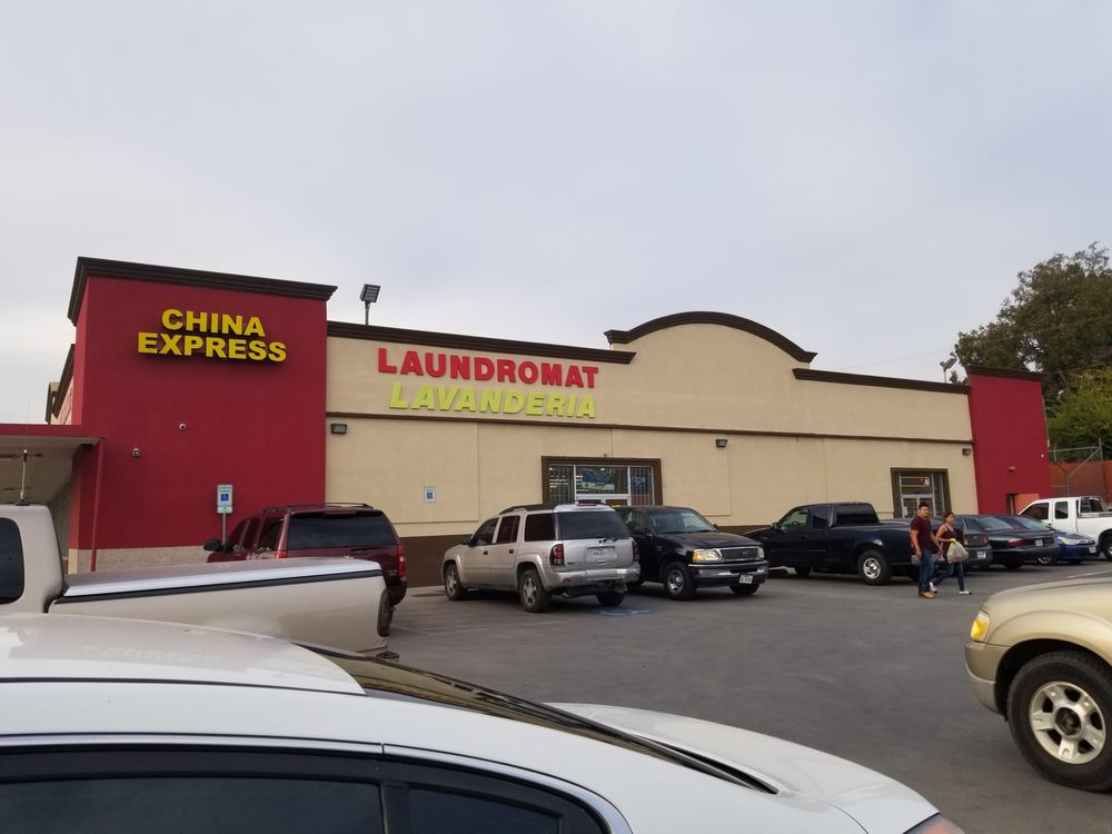 AZLE COIN LAUNDRY Updated September 2024 12 Photos 2406 Azle Ave