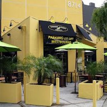 Fresh Corn Grill - Outdoor, entrance to patio. - American Near Me - Westwood, California