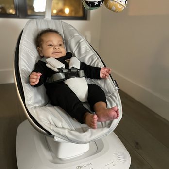 Kimpton Aertson Hotel - Using the 4Moms MamaRoo provided! There is also the choice of a play yard and at temperature bath tub! All from 4Moms brand. - Hotels Near Me - Nashville, Tennessee Kimpton Aertson Hotel - Using the 4Moms MamaRoo provided! There is also the choice of a play yard and at temperature bath tub! All from 4Moms brand. - Hotels Near Me - Nashville, Tennessee