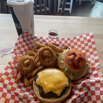 Pepperdock Restaurant - King Cheeseburger - Fish & Chips Near Me - Seattle, Washington