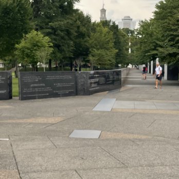 Bicentennial Capitol Mall State Park - Historical timeline where good walking shoes! - Parks Near Me - Nashville, Tennessee