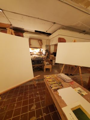 Happy Medium by null