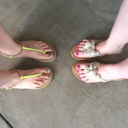 Perfect way to spend some time with your girlfriends! Perfect way to spend some time with your girlfriends!