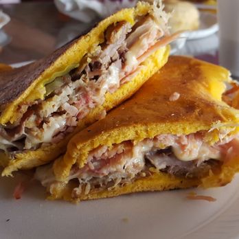 Panadería Genesis - Medianoche. Filling and delicious. Must try. - Bakeries Near Me - Guaynabo, Puerto Rico Panadería Genesis - Medianoche. Filling and delicious. Must try. - Bakeries Near Me - Guaynabo, Puerto Rico
