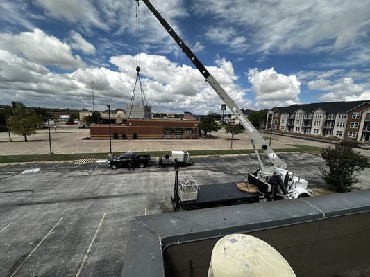 Commercial RTU Replacement - Replaced a Roof Top Unit for a commercial establishment. Replaced a 7.5 Ton rtu. We use crane, replace disconnect, redo drains, 1 year Warranty. Commercial RTU Replacement - Replaced a Roof Top Unit for a commercial establishment. Replaced a 7.5 Ton rtu. We use crane, replace disconnect, redo drains, 1 year Warranty.