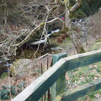 Pistyll Rhaeadr - Landmarks & Historical Buildings Near Me - Llanrhaeadr-ym-Mochnant, POW