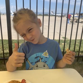 Flight Deck Grill - My kid likes the pancakes and I do too - American Near Me - Longmont, Colorado