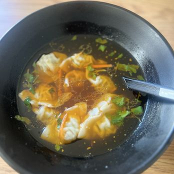 Royal Dumplings House - [D4] Chili Oil Wonton  So good ! All the food was freshly made and hot right out of the kitchen. - Chinese Near Me - San Bernardino, California