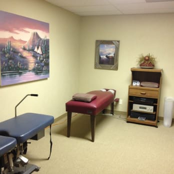 Booth Chiropractic & Acupuncture - Another Treatment Room - Chiropractors Near Me - Arlington, Texas