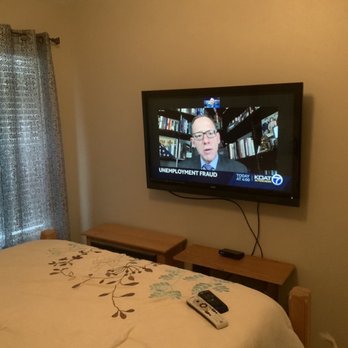 SmartVolt AV - Vizio bedroom - Home Automation Near Me