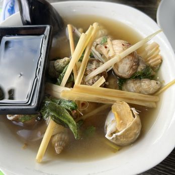 Viet Kitchen - Óc with lemongrass - Vietnamese Near Me - Tampa, Florida Viet Kitchen - Óc with lemongrass - Vietnamese Near Me - Tampa, Florida