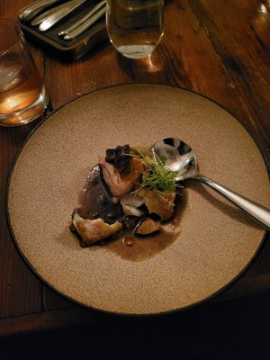 Laurel Restaurant by null