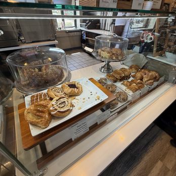 Sweetwaters Coffee & Tea - Pastries - Coffee & Tea Near Me - Novi, Michigan Sweetwaters Coffee & Tea - Pastries - Coffee & Tea Near Me - Novi, Michigan